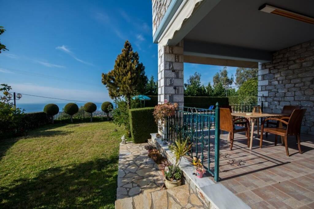 Kelly'S Villa In Stoupa Neokhorion  Extérieur photo