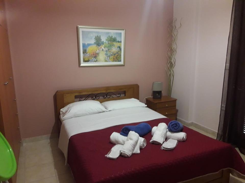 Kelly'S Villa In Stoupa Neokhorion  Extérieur photo